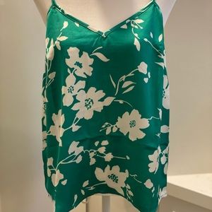 NWT J Crew Green & White Floral Silky Tank Size 6